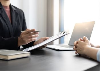 Chargé de Ressources Humaines
